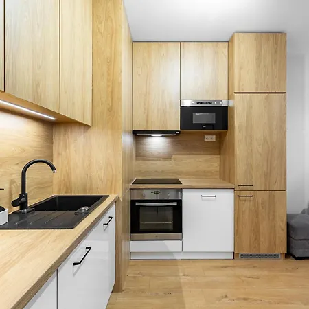 Апартаменты Comfort On Jegeho Братислава